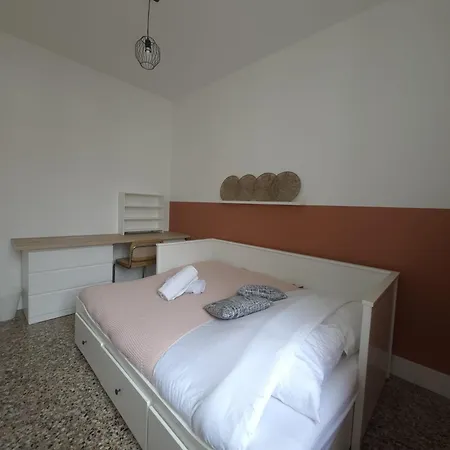 Chez Rose Монтелимар